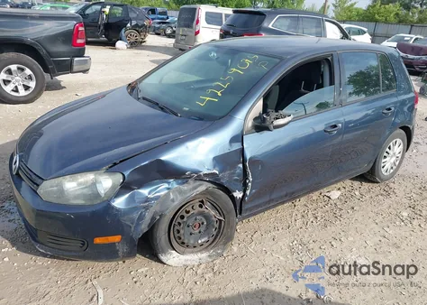 2013 Volkswagen Golf 2.5L 4-Door from USA, damaged, VIN WVWDB7AJ9DW102752